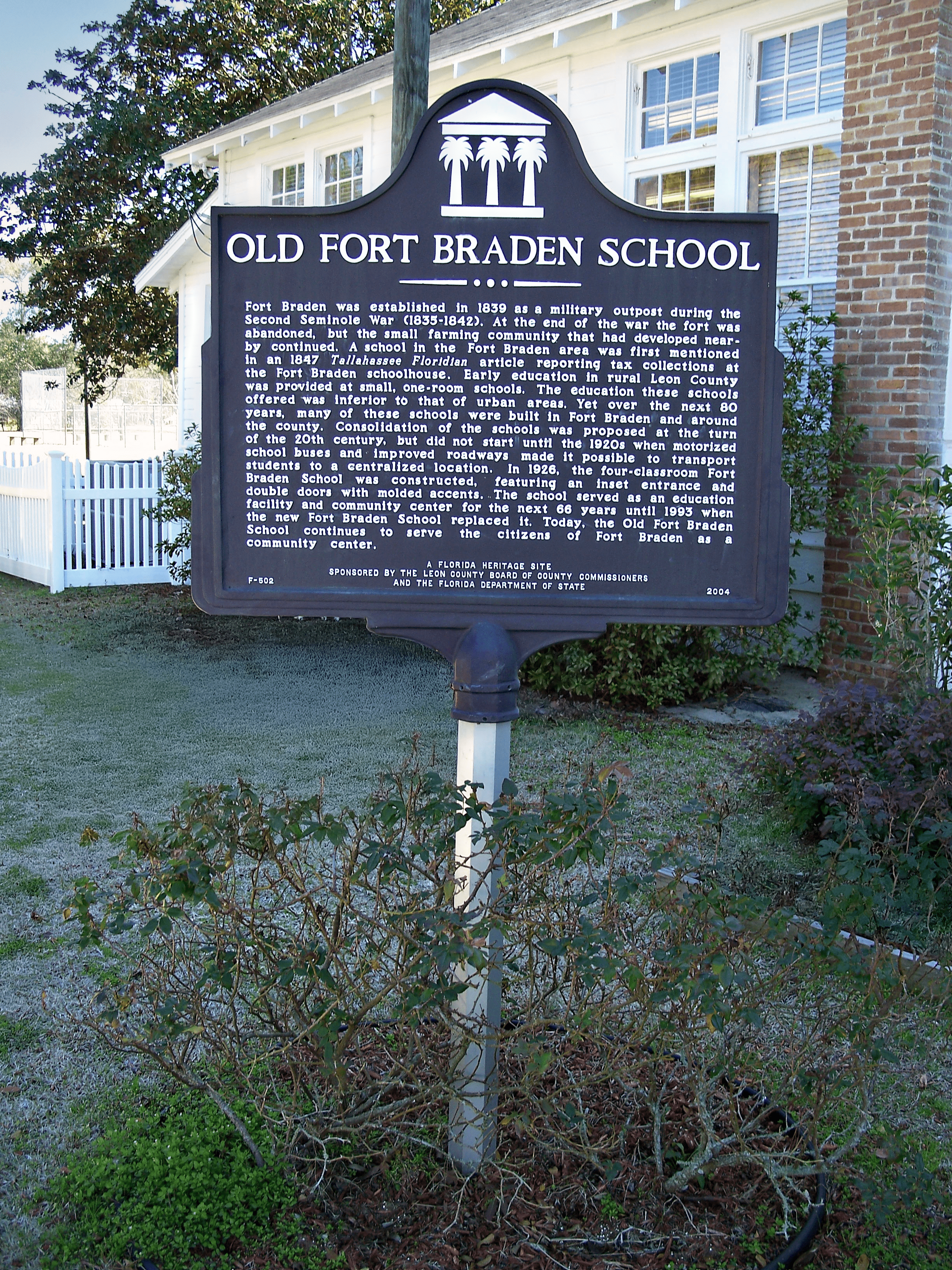 Old Fort Braden School